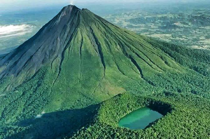 10 dias entre vulcões, animais exóticos e praias deslumbrantes na Costa Rica
